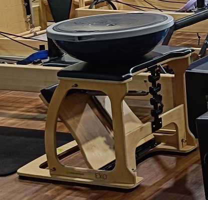 ピラティスチェア